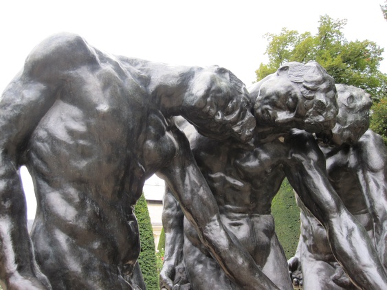 Auguste Rodin's Three Shades (detail), in the sculpture garden of the Rodin Museum, Hotel Biron, Paris. Photo: Blick (2016)