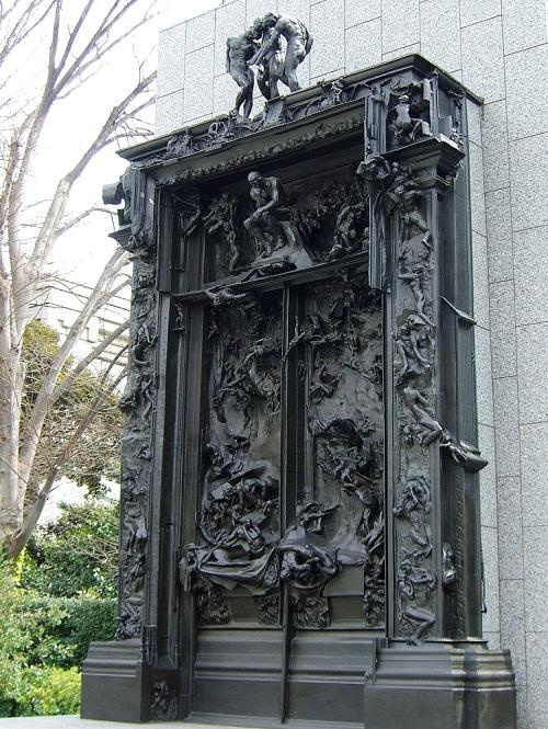 A relatively clear look at the figures, in the round and in relief, on the Gates of Hell.