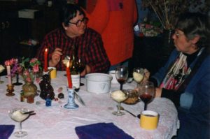 Sylvia Kozak-Budd and Roberta Chipps Whiteside, dinner at Bobby's, Mendocino (1993). Photo: Fran Moyer