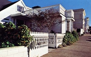 Zacha's Bay Window Gallery on Main Street in Mendocino.